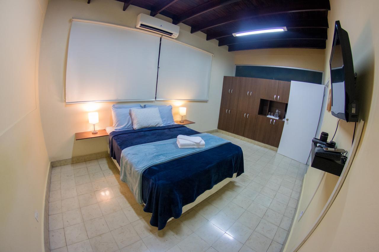 לינה וארוחת בוקר פנמה סיטי Casa Andrea מראה חיצוני תמונה